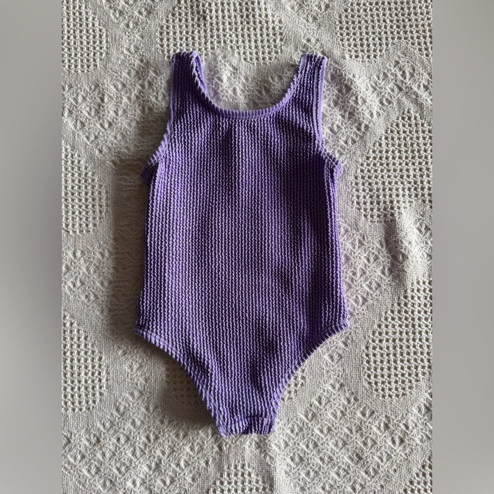 Ribbed Lilac Purple Girls Swim Suit 4T - Picture 2 of 3